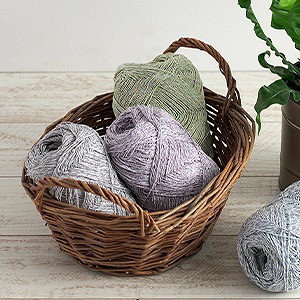 春のニットを楽しむ